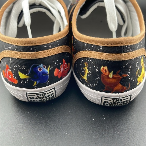 Bradford Exchange Disney Sneakers size 7 - Picture 6 of 8